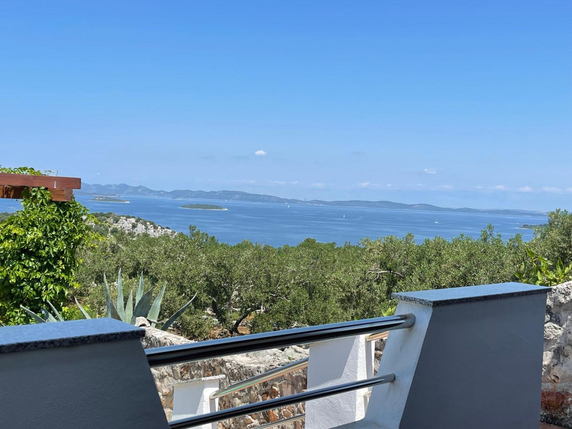 Holiday House Rusticana Sali, Dugi Otok Near Np Kornati Exteriér fotografie